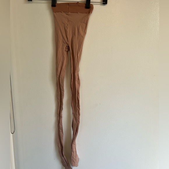capezio, Tan Tights, One Size Fits All, Never Worn, Not transition tights, Balle - Picture 1 of 3